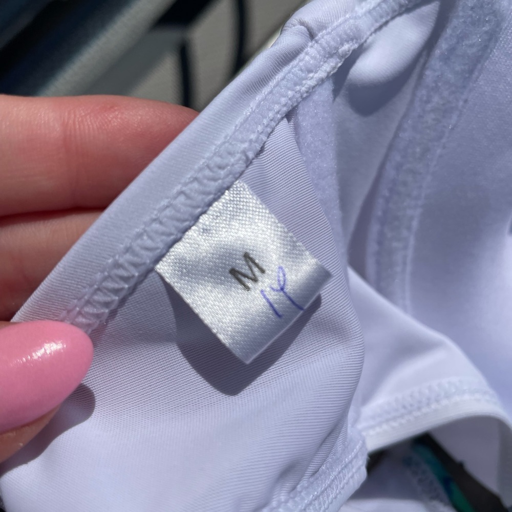 Cupshe Bikini - image 4